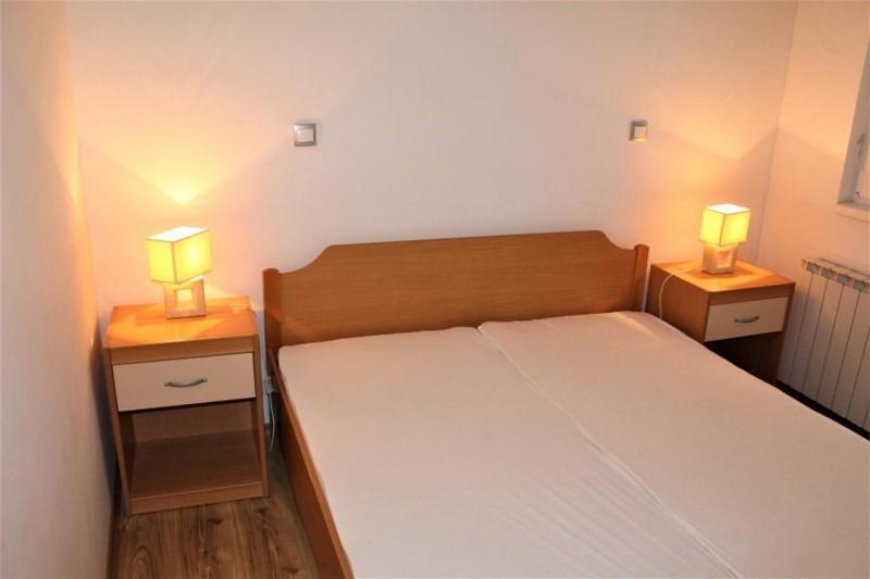 Apartment Jure Примоштен Екстер'єр фото