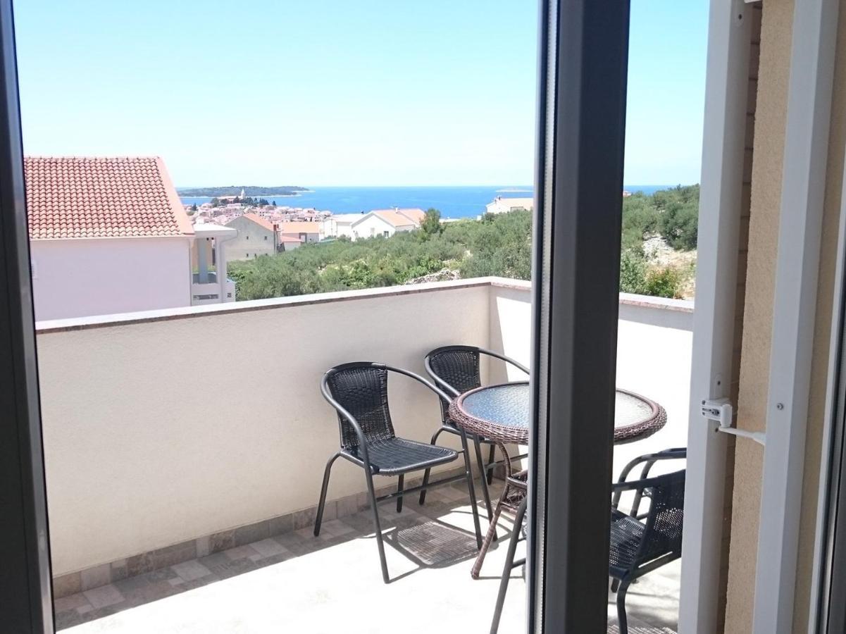Apartment Jure Примоштен Екстер'єр фото